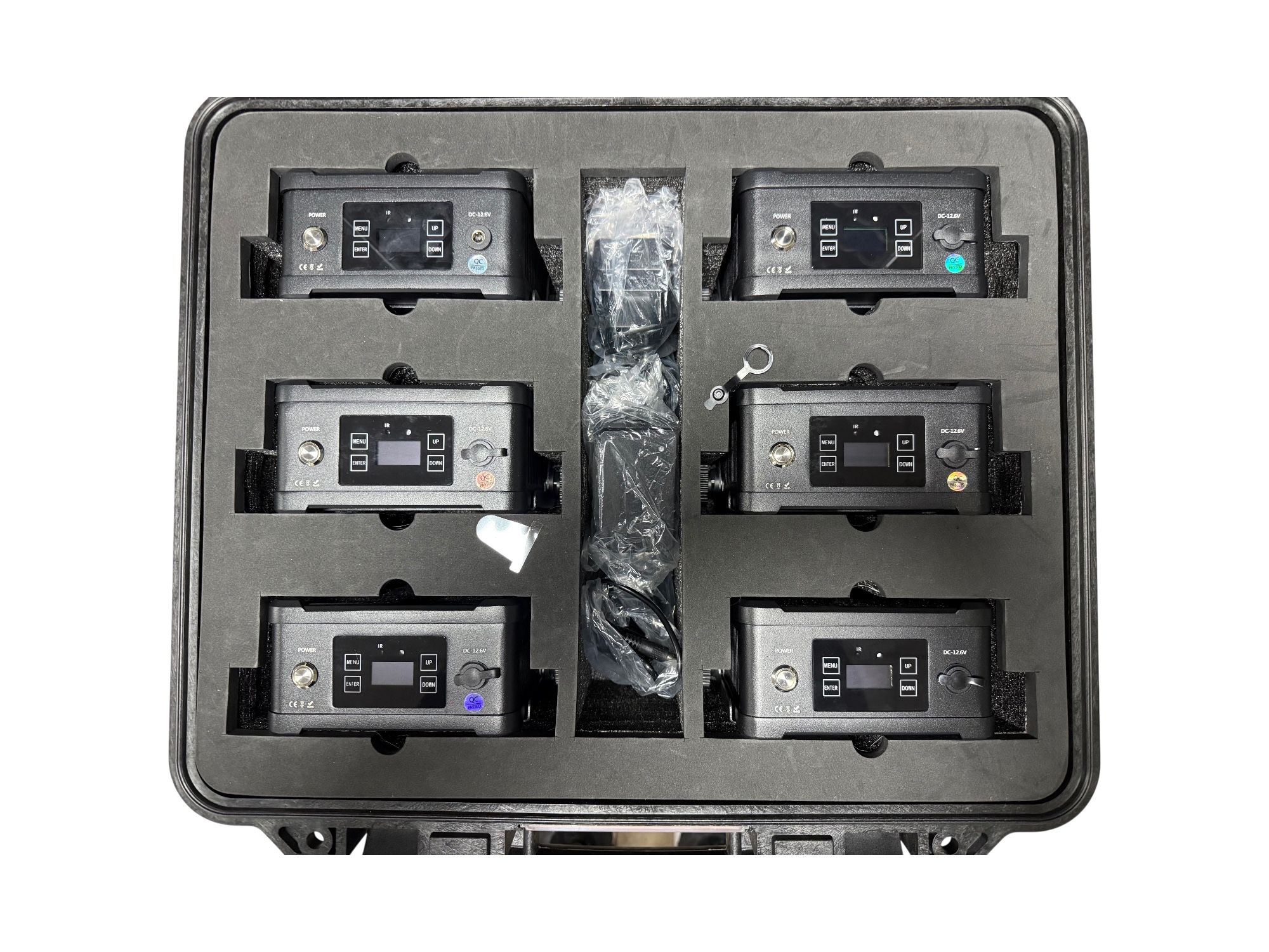 KIT 6 FOCOS LED INALÁMBRICOS 4X20W CON BATERÍA + CASE (RGBWA+UV 6 en 1) - Imagen 3